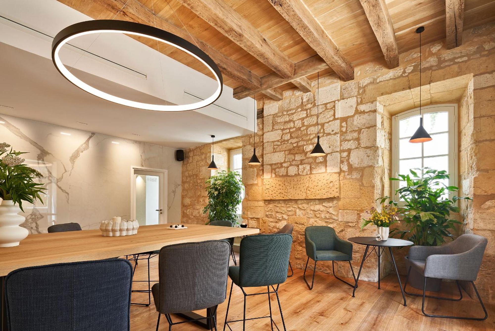 מונפזייר Hotel Le Chevalier Bleu מראה חיצוני תמונה